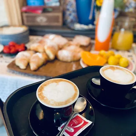 La Cascina أَجيرولا