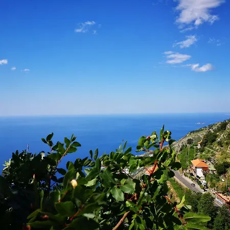 La Cascina Bed & Breakfast *