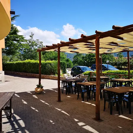 La Cascina Bed & Breakfast